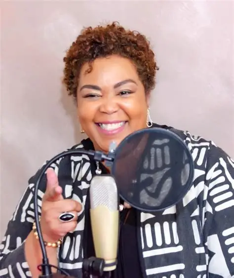  Dr. Claudia B.-Walter 